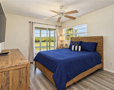 73 Royal Oak Court - Photo Thumbnail 9