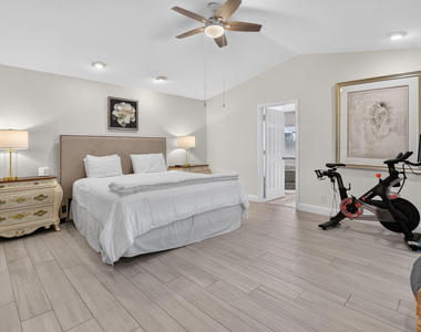 10081 Harbourtown Court - Photo Thumbnail 28