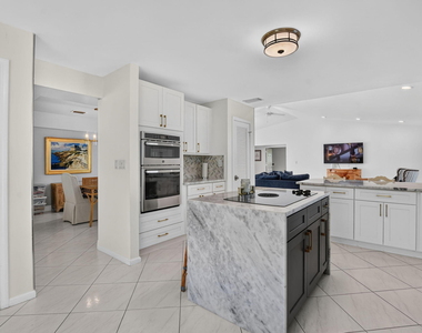 10081 Harbourtown Court - Photo Thumbnail 22