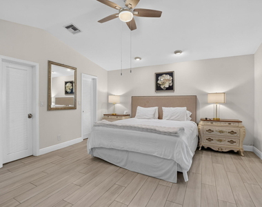10081 Harbourtown Court - Photo Thumbnail 33