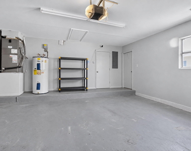 10081 Harbourtown Court - Photo Thumbnail 47