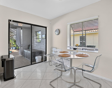 10081 Harbourtown Court - Photo Thumbnail 24