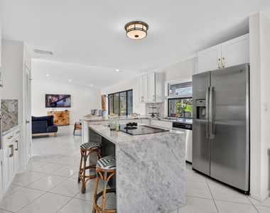 10081 Harbourtown Court - Photo Thumbnail 23