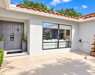 10081 Harbourtown Court - Photo Thumbnail 5