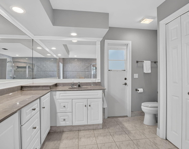 10081 Harbourtown Court - Photo Thumbnail 35