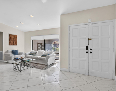 10081 Harbourtown Court - Photo Thumbnail 8