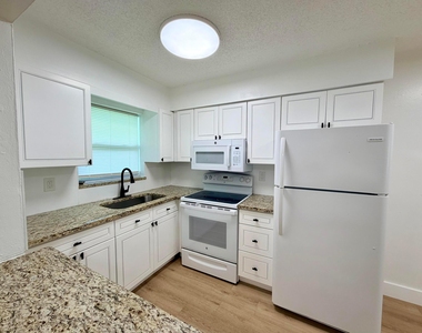 334 Sw Avondale Drive - Photo Thumbnail 14