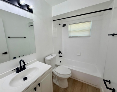 334 Sw Avondale Drive - Photo Thumbnail 25