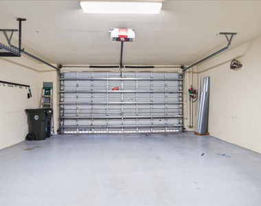 4742 Sierra Lane - Photo Thumbnail 21
