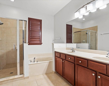 4742 Sierra Lane - Photo Thumbnail 14
