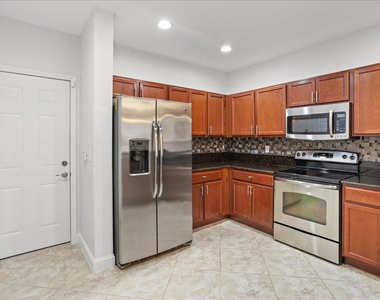 4742 Sierra Lane - Photo Thumbnail 5