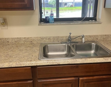 4603 Pier Drive - Photo Thumbnail 14