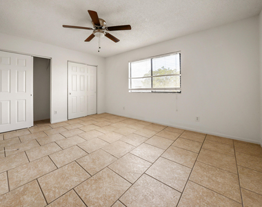 4306 Inlet Circle - Photo Thumbnail 7