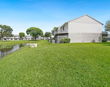 4306 Inlet Circle - Photo Thumbnail 2