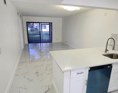 21938 Remsen Terrace - Photo Thumbnail 2