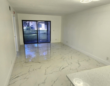 21938 Remsen Terrace - Photo Thumbnail 7
