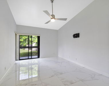 1913 Sw 15th Street - Photo Thumbnail 12