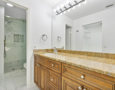 1913 Sw 15th Street - Photo Thumbnail 14