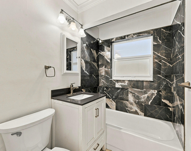 617 Nw 28th Court - Photo Thumbnail 11