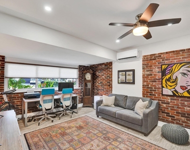 2030 Ne 62nd Street - Photo Thumbnail 33