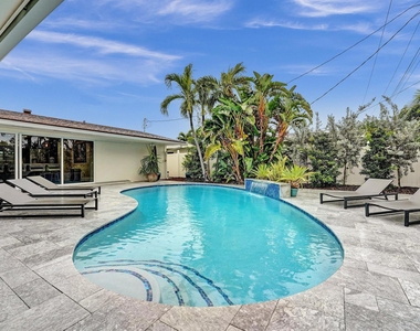 2030 Ne 62nd Street - Photo Thumbnail 67