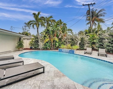 2030 Ne 62nd Street - Photo Thumbnail 24