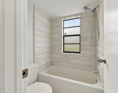 9935 Pineapple Tree Drive - Photo Thumbnail 18