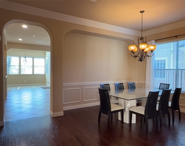 8101 Keechie Drive - Photo Thumbnail 8
