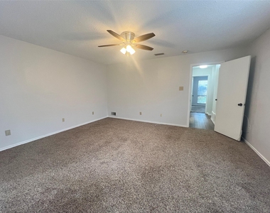 4517 Boston Drive - Photo Thumbnail 20