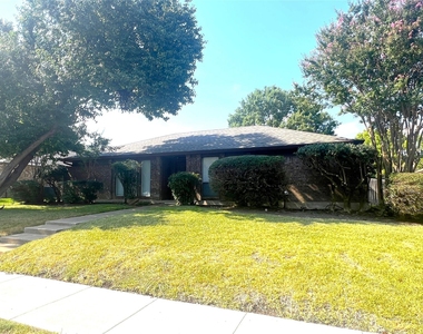 4517 Boston Drive - Photo Thumbnail 1