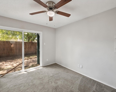 311 Kings Way Drive - Photo Thumbnail 12