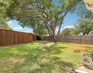 2840 Meadowbrook Drive - Photo Thumbnail 36