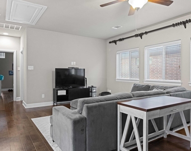 5417 Harbour Road - Photo Thumbnail 14