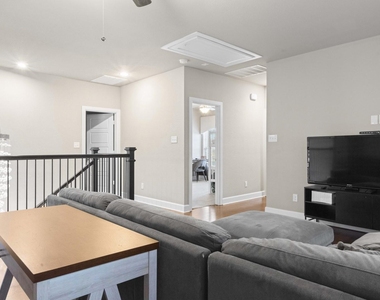 5417 Harbour Road - Photo Thumbnail 13