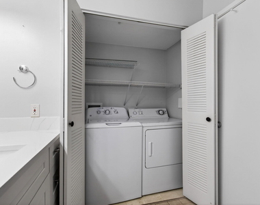 157 Yacht Club Way - Photo Thumbnail 14