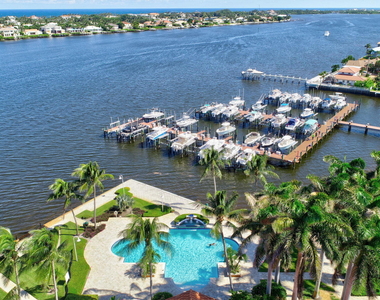 157 Yacht Club Way - Photo Thumbnail 3