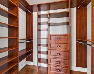 157 Yacht Club Way - Photo Thumbnail 17