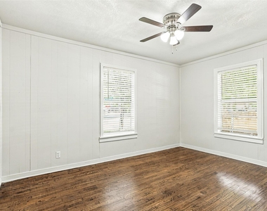4301 Valentine Street - Photo Thumbnail 13