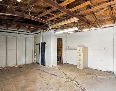 4301 Valentine Street - Photo Thumbnail 24