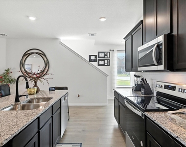 3012 Still Creek Lane - Photo Thumbnail 9