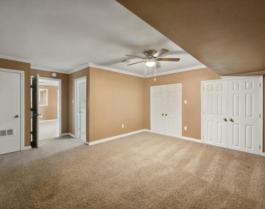 1606 Ridge Court - Photo Thumbnail 25