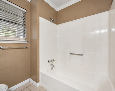 1606 Ridge Court - Photo Thumbnail 27