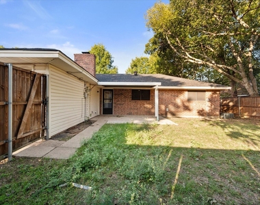 1606 Ridge Court - Photo Thumbnail 35