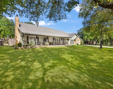 512 Post Oak Drive - Photo Thumbnail 1