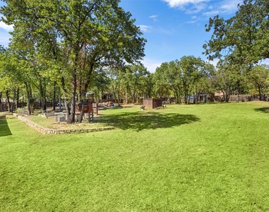 512 Post Oak Drive - Photo Thumbnail 19