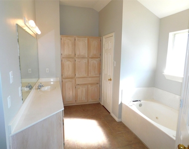 8175 E Mckinney Street - Photo Thumbnail 10