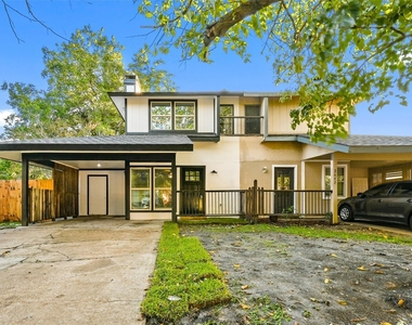 2640 Santa Barbara Drive - Photo Thumbnail 1