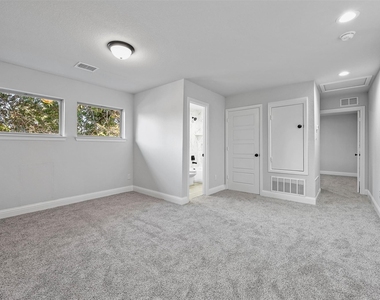 2640 Santa Barbara Drive - Photo Thumbnail 11