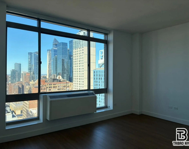 777 6th Avenue - Photo Thumbnail 4