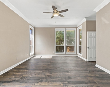 2114 Bay Club Drive - Photo Thumbnail 20